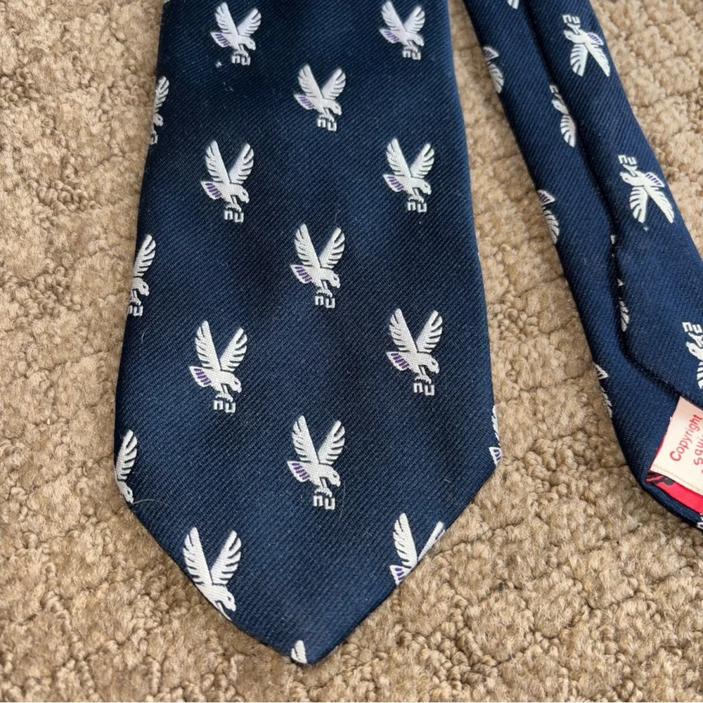 Men's vintage made in USA neck tie navy blue eagles polyester and silk